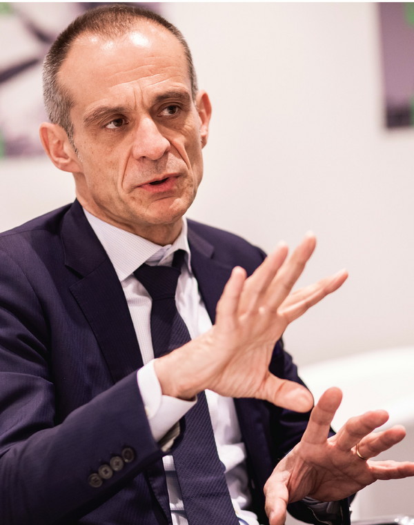 Bild: Jean-Pascal Tricoire, CEO, Schneider Electric, Elektronik