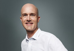 Titelbild: Brian Armstrong, CEO, Coinbase, Cryptocurrency