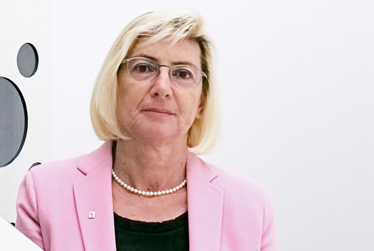 Titelbild: Elisabeth Stadler, CEO der VIG