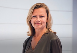 Akris, CEO, Melissa Beste 1