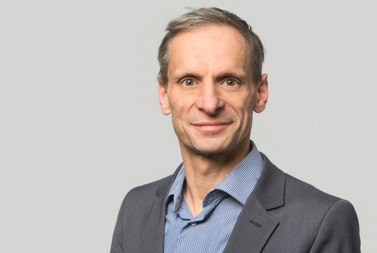 Forbes Daily, Universitäts- professor Mathias Binswanger 01